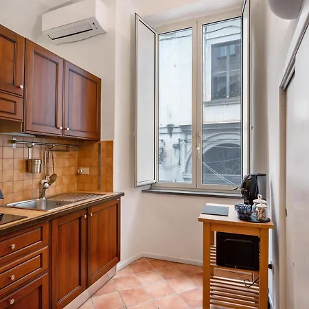 Accogliente Dimora A Centro Napoli